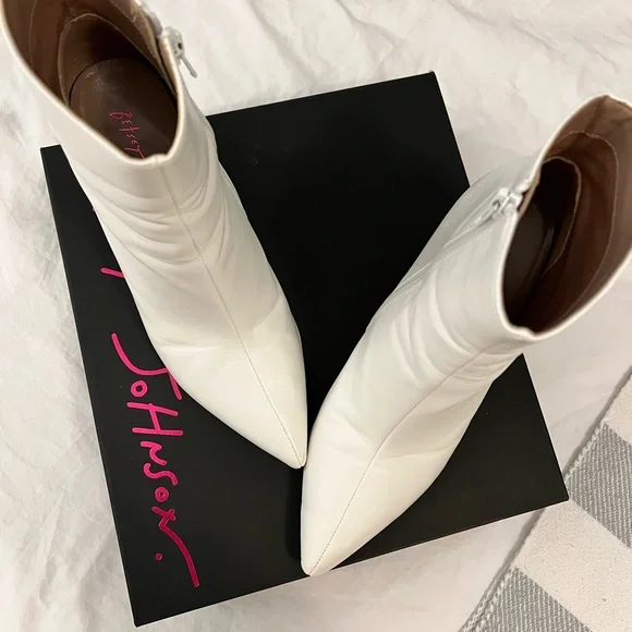 Women's Kassie Beaded Heel Dress Booties - Picture 3 of 3